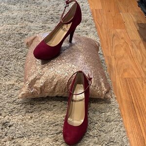 Unisa Deep Burgandy Heels